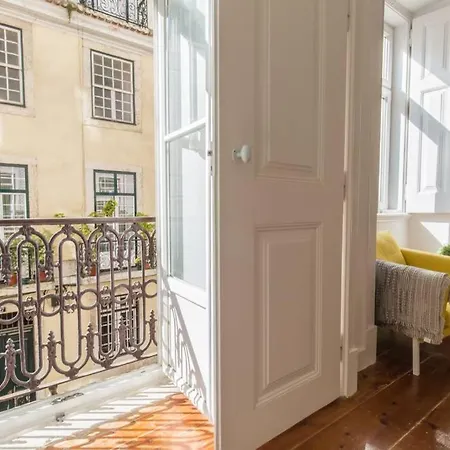 Appartamento 135 A - In Tranquil Flat Alfama Sé&castle Lisbona