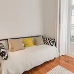 135 A - In Tranquil Flat In Alfama Near Se And Castle 公寓 *