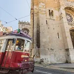 公寓 135 A - In Tranquil Flat In Alfama Near Se And Castle Lisboa
