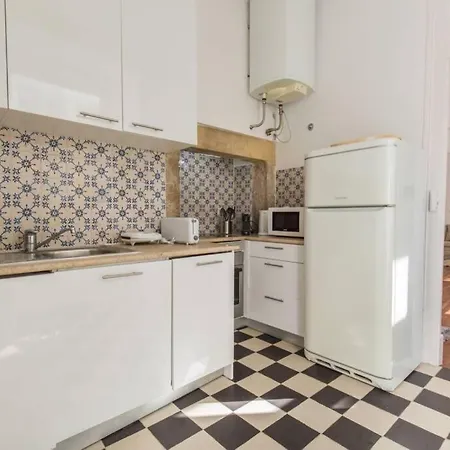 135 A - In Tranquil Flat In Alfama Near Se And Castle Apartment Lisbon