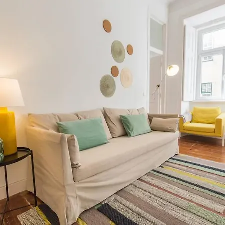 Διαμέρισμα 135 A - In Tranquil Flat In Alfama Near Se And Castle Lisboa